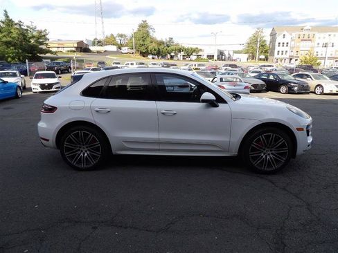 Used 2016 Porsche Macan Turbo image 7