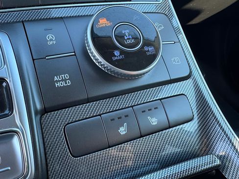 Used 2023 Hyundai Santa Fe SEL image 19