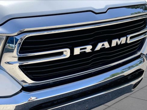 Used 2021 RAM 1500 Big Horn RWD image 30