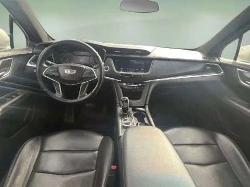 Used 2020 Cadillac XT5 Premium Luxury image 48