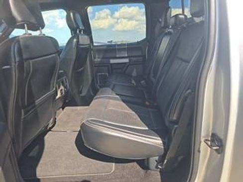 Used 2018 Ford F150 Lariat w/ Equipment Group 501A Mid AWD/4WD image 9