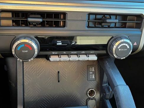 Used 2024 Toyota Tacoma SR5 image 27