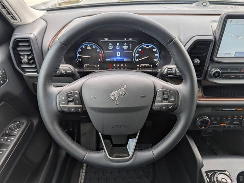 Certified 2024 Ford Bronco Sport Outer Banks w/ Tech Package AWD/4WD image 17