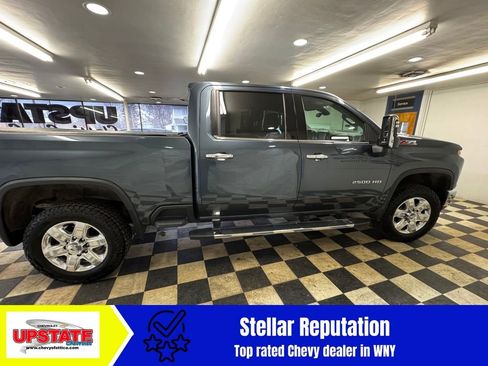 Used 2020 Chevrolet Silverado 2500 LTZ w/ LTZ Premium Package image 6
