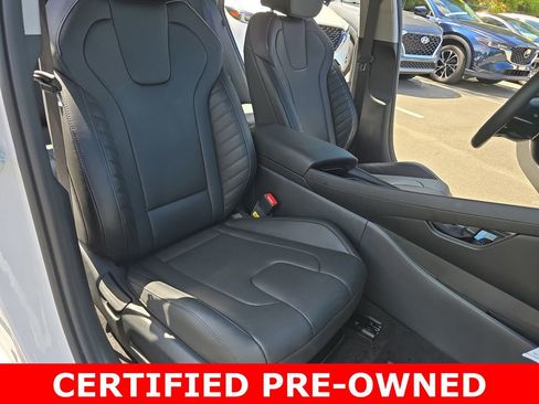 Used 2025 Hyundai Elantra Limited FWD image 10