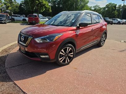 Used 2019 Nissan Kicks SR
