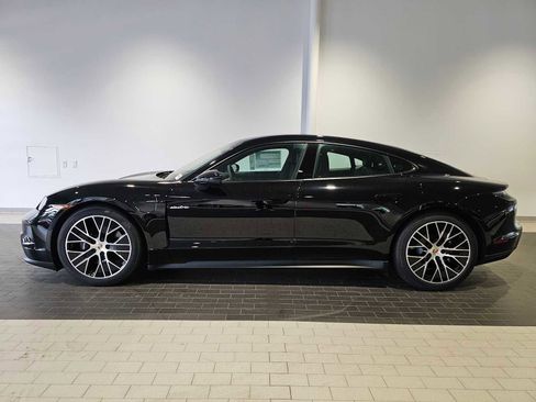 New 2025 Porsche Taycan image 2
