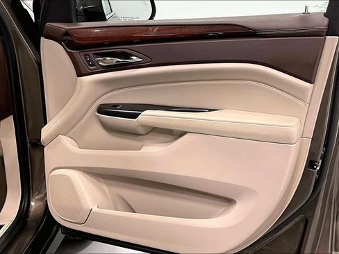 Used 2015 Cadillac SRX Luxury FWD image 21