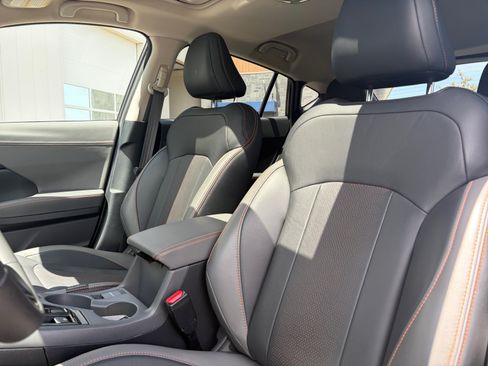 Certified 2025 Subaru Crosstrek 2.5i Limited AWD/4WD image 14