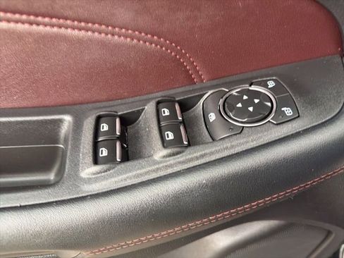 Used 2021 Ford Edge Titanium w/ Equipment Group 301A AWD/4WD image 27