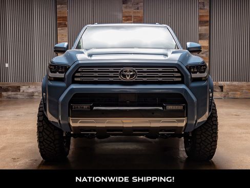 Used 2025 Toyota 4Runner Limited image 4