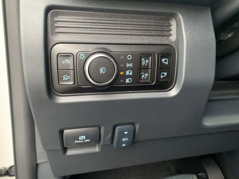 New 2026 Ford F350 Lariat w/ Black Appearance Package image 19