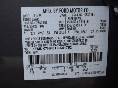 New 2026 Ford Explorer Platinum image 28