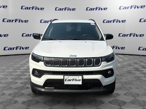 Used 2022 Jeep Compass Latitude AWD/4WD image 8