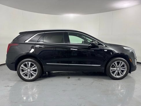 Used 2023 Cadillac XT5 Premium Luxury AWD/4WD image 5