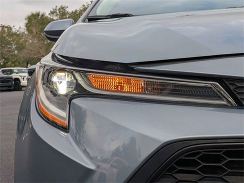Used 2020 Toyota Corolla LE image 10