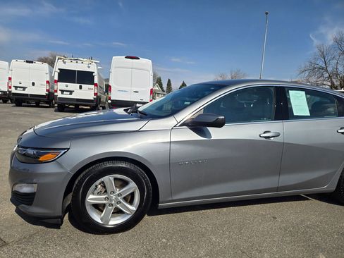Used 2023 Chevrolet Malibu LS w/ Driver Confidence Package image 9