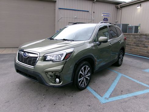 Used 2019 Subaru Forester Limited w/ Popular Package #3 AWD/4WD image 1