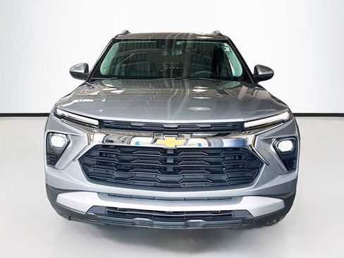 Used 2026 Chevrolet TrailBlazer LT FWD image 4
