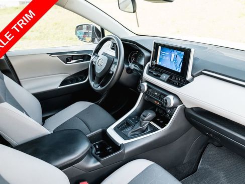 Certified 2024 Toyota RAV4 XLE w/ Convenience Package FWD image 11