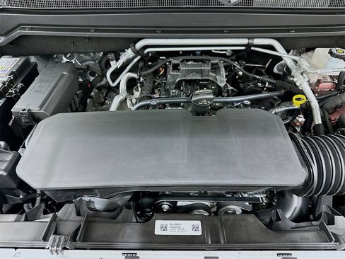 New 2026 GMC Canyon Elevation w/ Convenience Package image 31