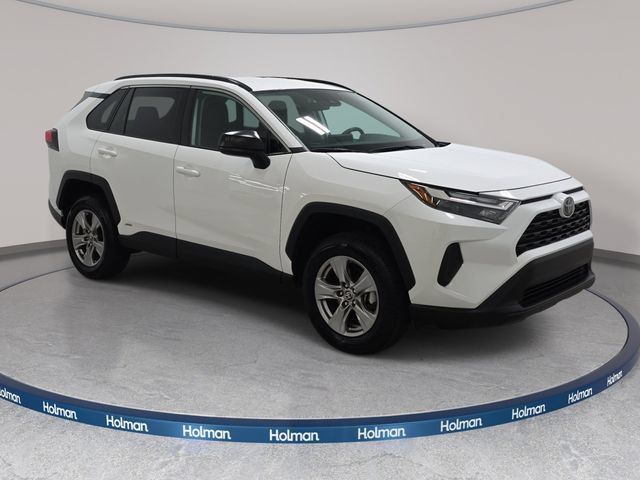 Certified 2025 Toyota RAV4 LE AWD/4WD image 3