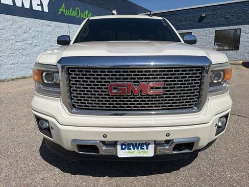 Used 2015 GMC Sierra 1500 Denali w/ Driver Alert Package image 8