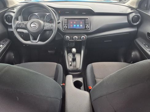 Used 2025 Nissan Kicks Play S FWD image 18