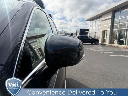 Certified 2022 Volvo XC90 T6 Inscription w/ Lounge Package image 11