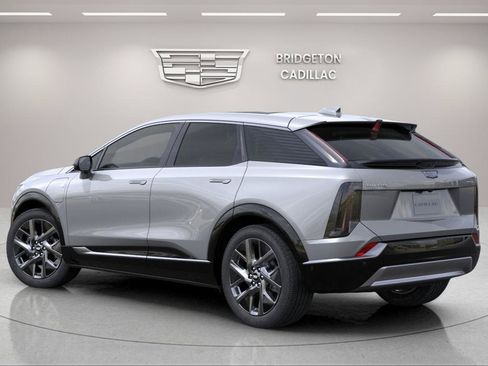 New 2026 Cadillac Optiq Luxury 1 w/ LPO, Floor Liner Package AWD/4WD image 4