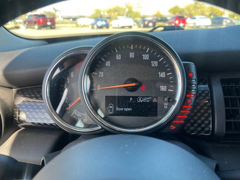 Used 2015 MINI Cooper S image 10