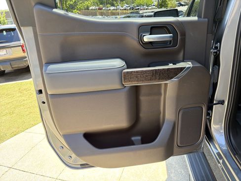 Used 2022 GMC Sierra 1500 Denali w/ Denali Premium Package AWD/4WD image 21