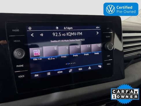 Used 2025 Volkswagen Jetta SE FWD image 15