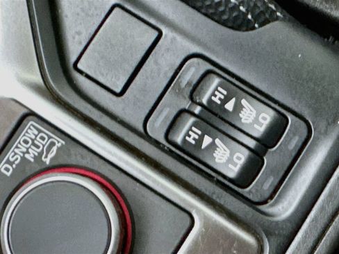 Used 2021 Subaru Forester Limited w/ Popular Package #3 AWD/4WD image 24