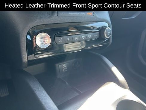 Used 2024 Ford Escape Platinum w/ Premium Technology Package image 20