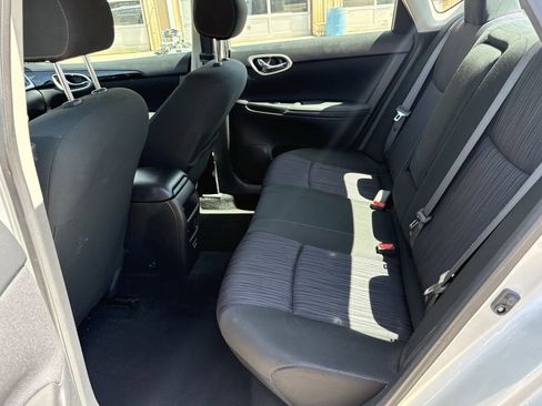 Used 2019 Nissan Sentra SV FWD image 23