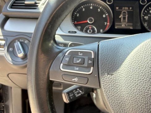 Used 2014 Volkswagen CC R-Line FWD image 66