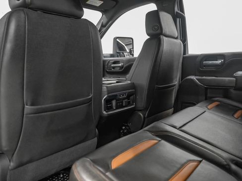 Used 2023 GMC Sierra 2500 AT4 AWD/4WD image 37