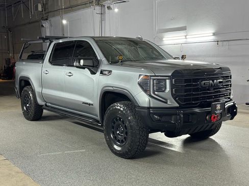 Used 2024 GMC Sierra 1500 AT4X image 3