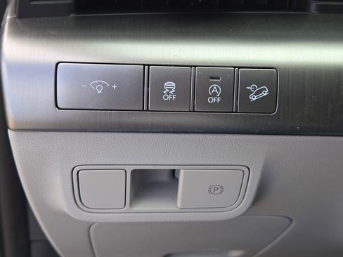 New 2026 Hyundai Kona SE image 15