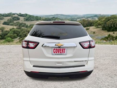 Used 2015 Chevrolet Traverse LS FWD image 9