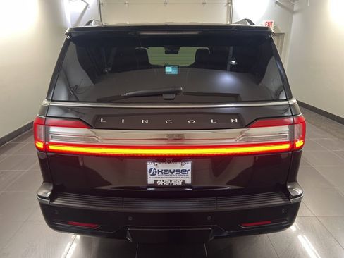 Used 2020 Lincoln Navigator Reserve w/ Luxury Package image 5