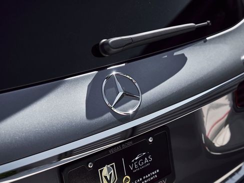 Used 2026 Mercedes-Benz Maybach GLS 600 4MATIC image 11