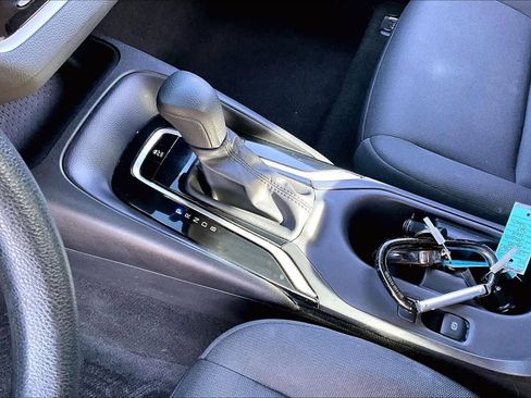 Certified 2024 Toyota Corolla LE image 15