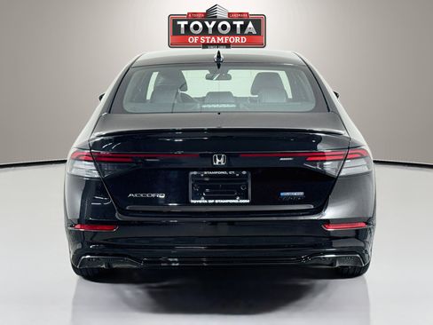 Used 2024 Honda Accord Sport image 6