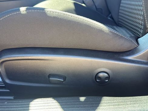 Used 2023 Dodge Challenger R/T image 30