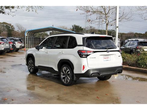 New 2026 Subaru Forester Touring image 3