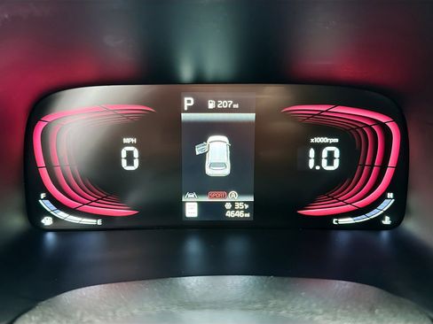 Used 2025 Kia Soul LX FWD image 17