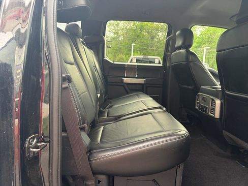 Used 2017 Ford F250 Lariat w/ Chrome Package AWD/4WD image 43