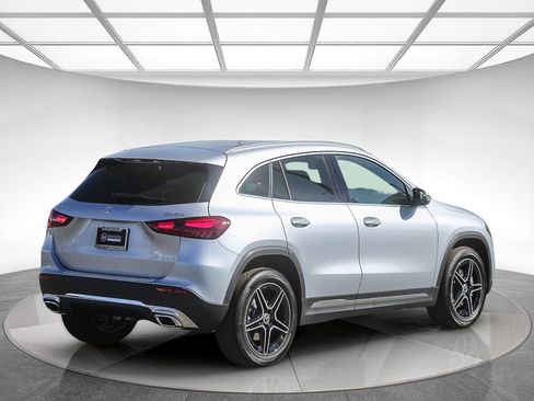 New 2026 Mercedes-Benz GLA 250 4MATIC image 4